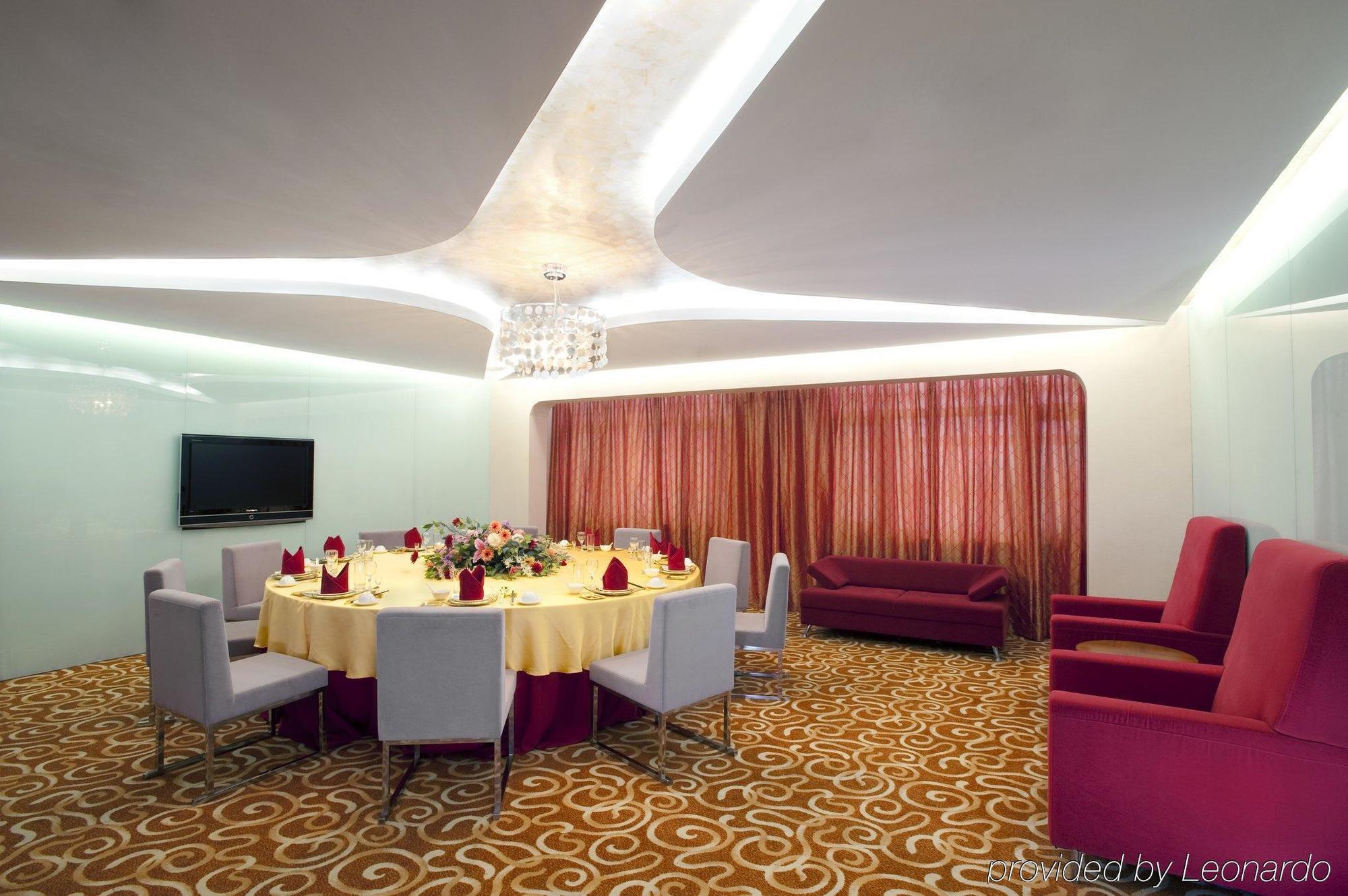 Holiday Inn Express Tianjin Binhai Εστιατόριο φωτογραφία