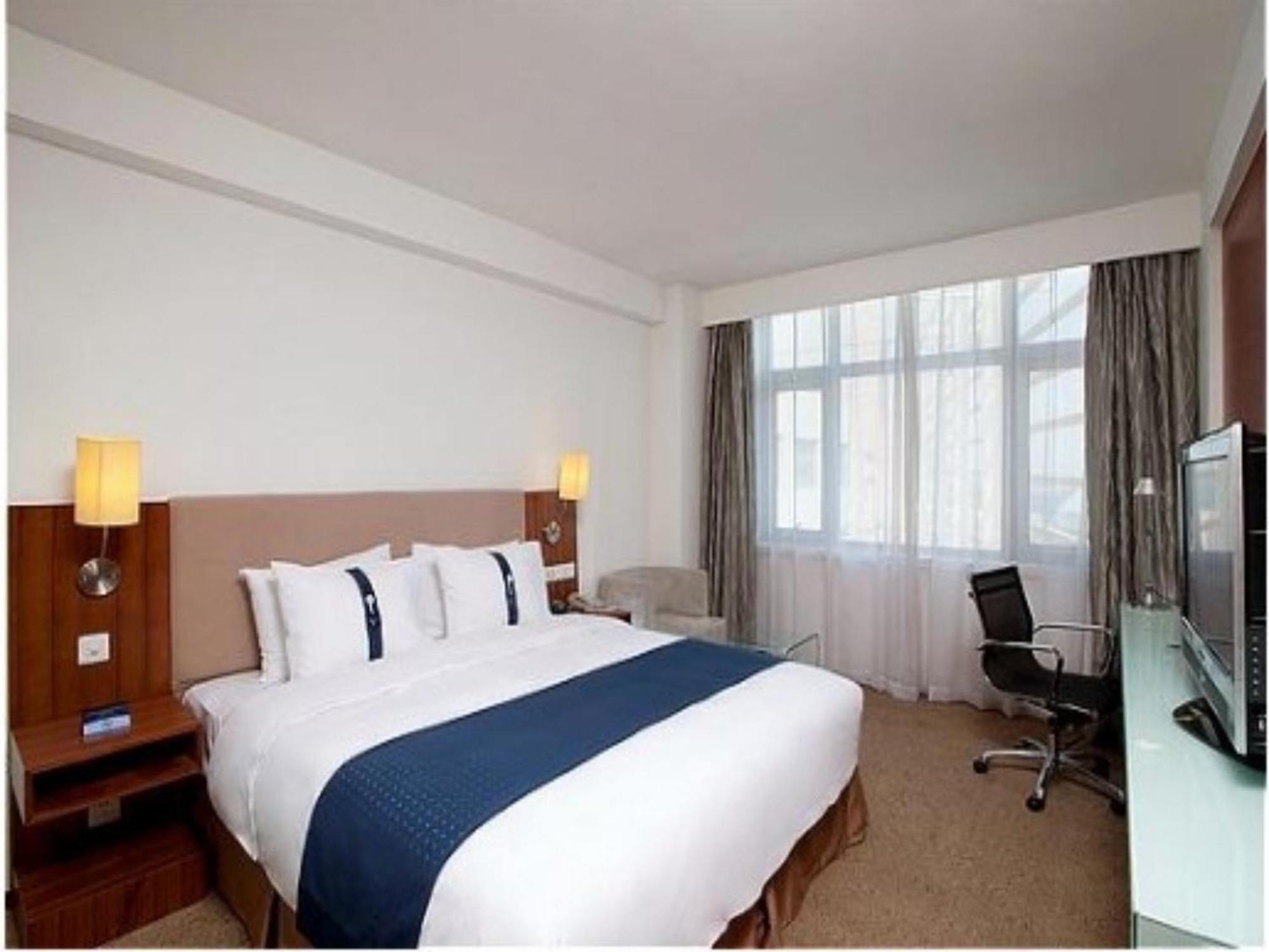 Holiday Inn Express Tianjin Binhai Εξωτερικό φωτογραφία