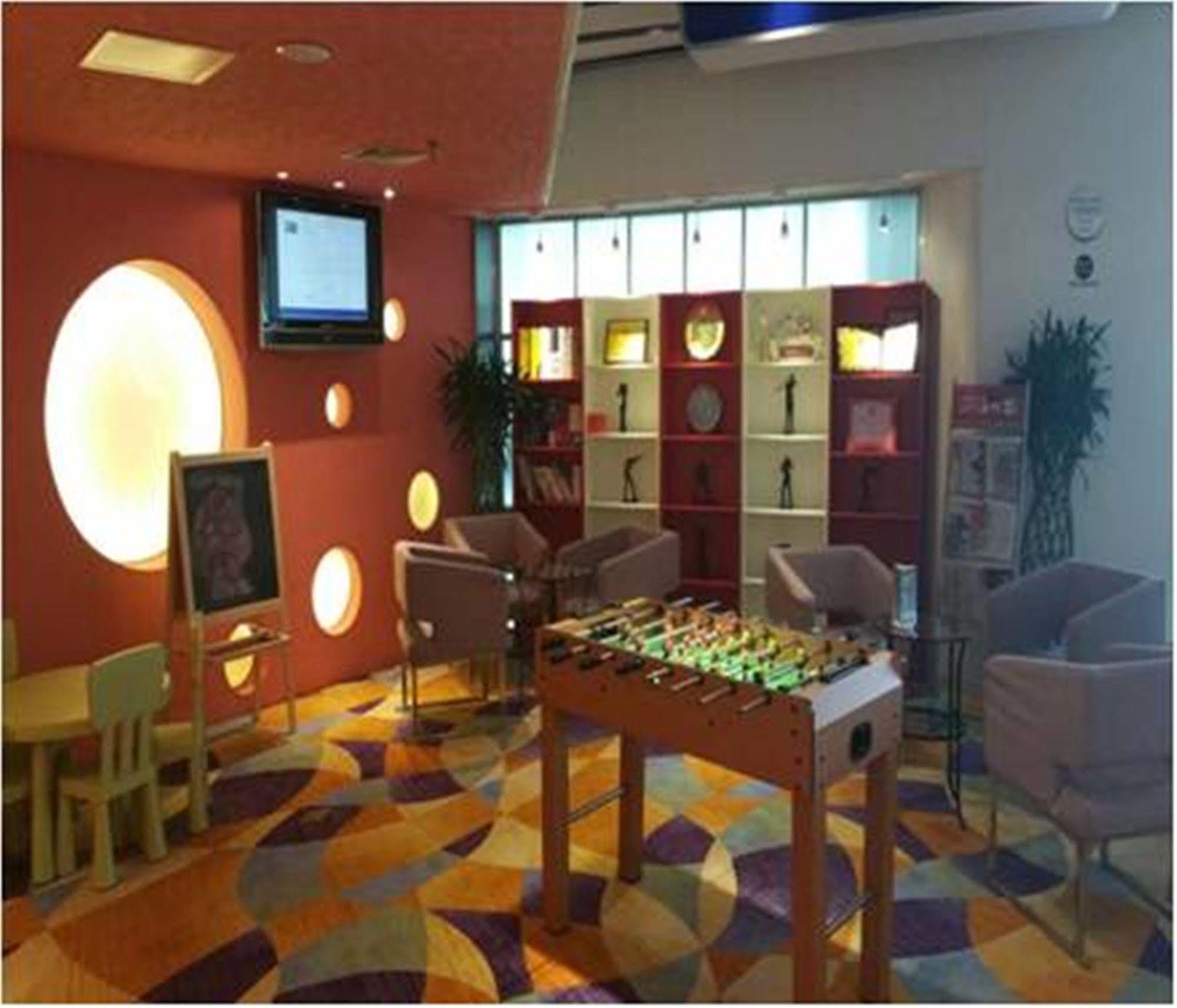Holiday Inn Express Tianjin Binhai Εξωτερικό φωτογραφία